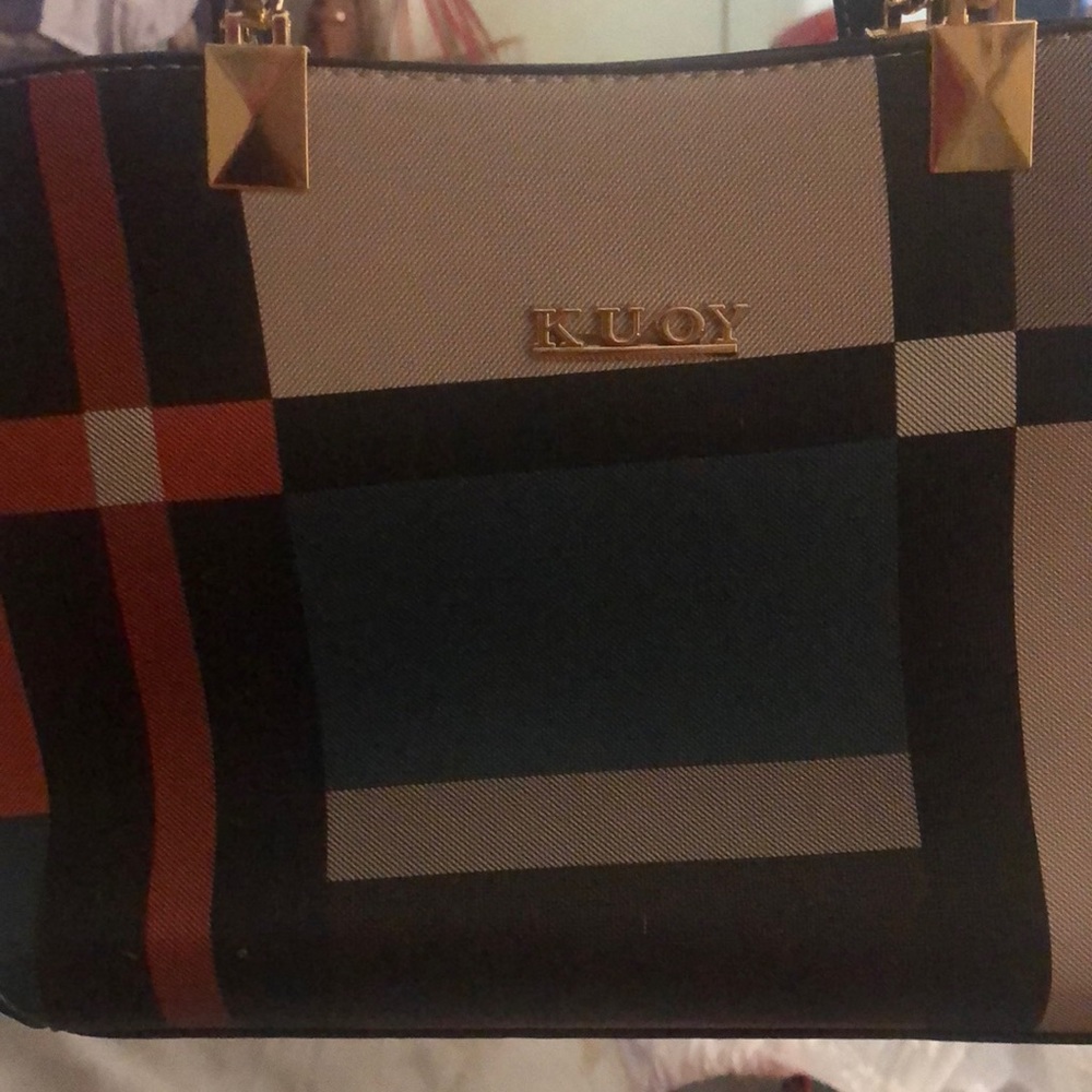 Got it for the 4th of July for an outfit for last year and it didn’t look right